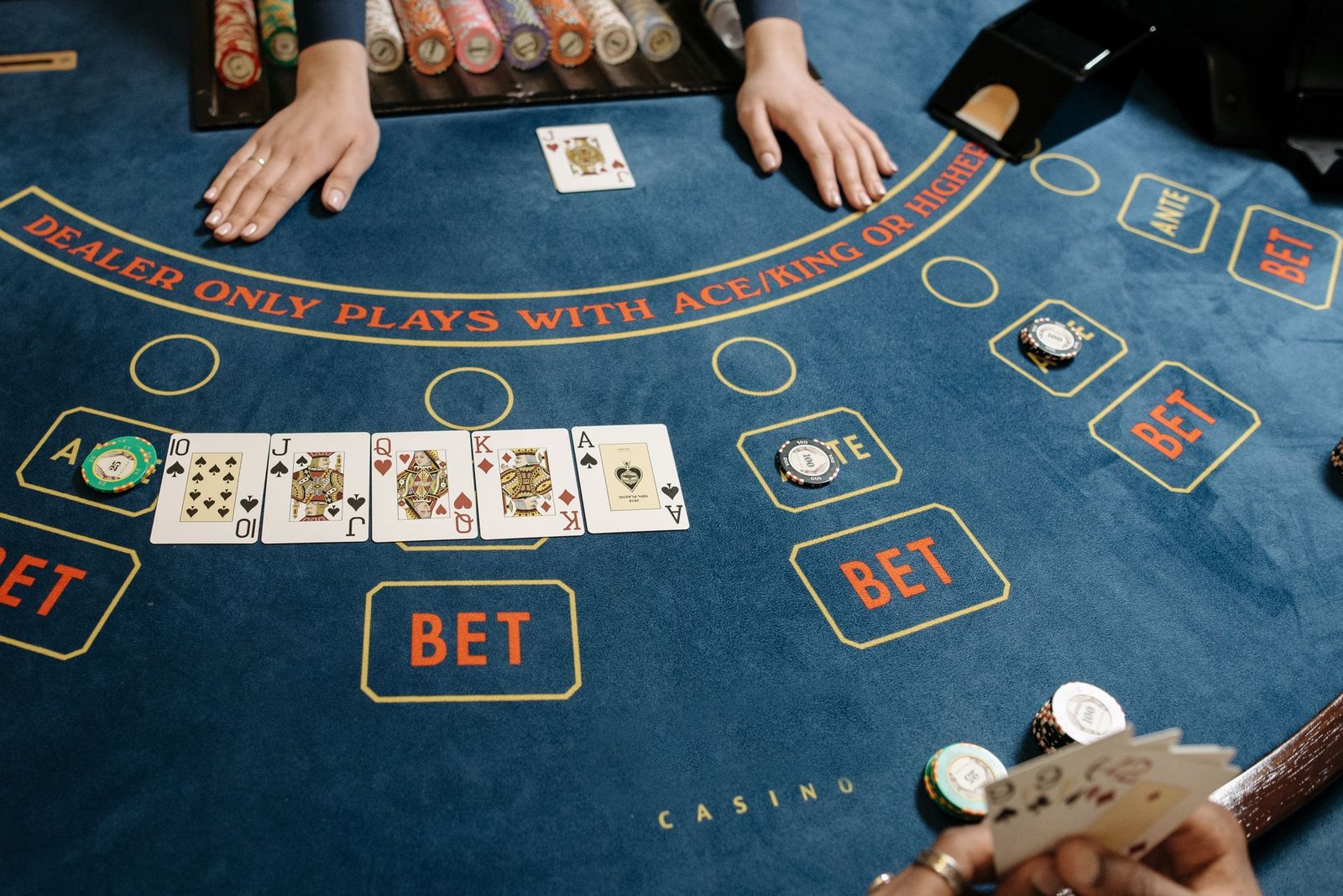 CrazyVegas Casino Review: Next-Gen Biometric KYC and Instant Slot Withdrawals